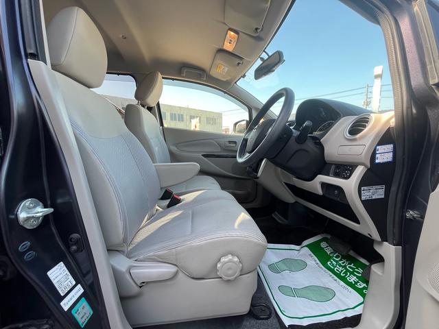 デイズ Ｘ　ナビ　地デジ　Ｂｌｕｅｔｏｏｈ　アラウンドモニター　タッチパネルオートエアコン　スマートキー　プッシュスタート　格納ミラー　アイドリングストップ　ＥＴＣ　ベンチシート　衝突安全ボディー　ＡＢＳ　禁煙車（23枚目）