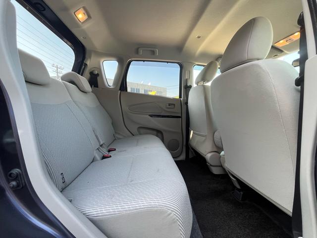 デイズ Ｘ　ナビ　地デジ　Ｂｌｕｅｔｏｏｈ　アラウンドモニター　タッチパネルオートエアコン　スマートキー　プッシュスタート　格納ミラー　アイドリングストップ　ＥＴＣ　ベンチシート　衝突安全ボディー　ＡＢＳ　禁煙車（28枚目）