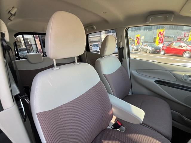 eKワゴン E 社外ナビ 地デジ シートヒーター 格納ミラー キーレスエントリー 横滑り防止 ベンチシート 衝突安全ボディー Wエアバック ABS ヘッドライトレべライザー 禁煙車(17枚目)