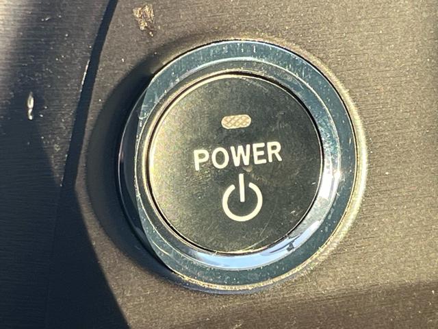 プリウス S 純正ナビ 地デジ バックモニター スマートキー プッシュスタート ETC 純正アルミ 格納ミラー オートライト フォグランプ オートエアコン 衝突安全ボディー 盗難防止システム Wエアバック 禁煙車(14枚目)