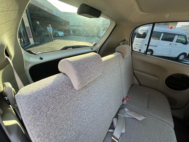 パッソ X ユルリ ナビ 地デジ バックモニター スマートキー 格納ミラー ベンチシート 衝突安全ボディー 盗難防止システム Wエアバック ABS ヘッドライトレべライザー 禁煙車(25枚目)