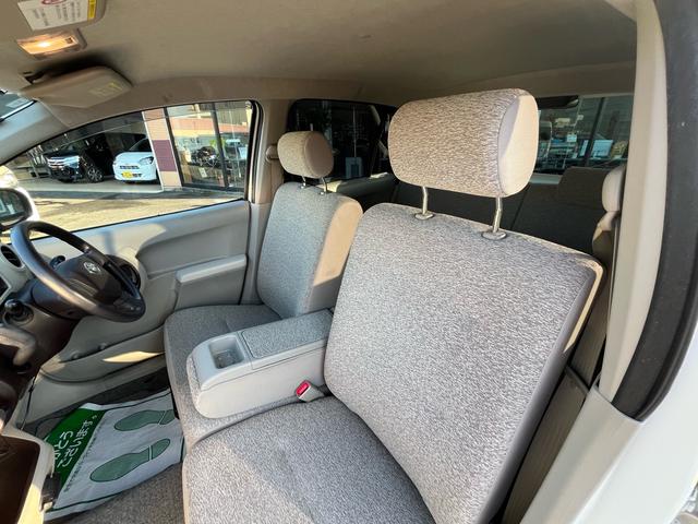 パッソ X ユルリ ナビ 地デジ バックモニター スマートキー 格納ミラー ベンチシート 衝突安全ボディー 盗難防止システム Wエアバック ABS ヘッドライトレべライザー 禁煙車(30枚目)