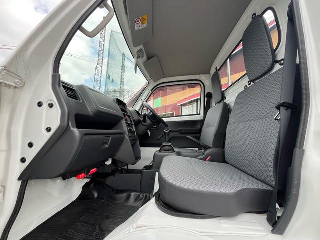 ＮＴ１００クリッパートラック ＤＸ　エアコン　パワステ　３方開　Ｗエアバック　ＡＢＳ　スペアタイヤ　ヘッドライトレべライザー　禁煙車（21枚目）