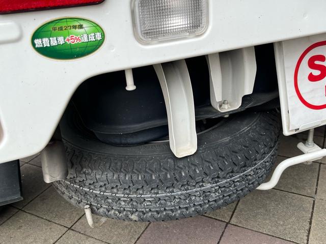 ＮＴ１００クリッパートラック ＤＸ　エアコン　パワステ　３方開　Ｗエアバック　ＡＢＳ　スペアタイヤ　ヘッドライトレべライザー　禁煙車（24枚目）