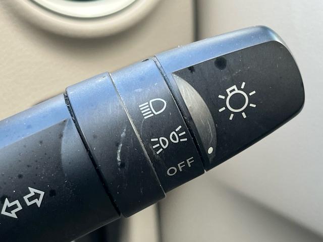 eKワゴン M 社外ナビ 地デジ キーレスエントリー タッチパネルオートエアコン 格納ミラー アイドリングストップ ETC ベンチシート 衝突安全ボディー Wエアバック ABS ヘッドライトレべライザー 禁煙車(15枚目)