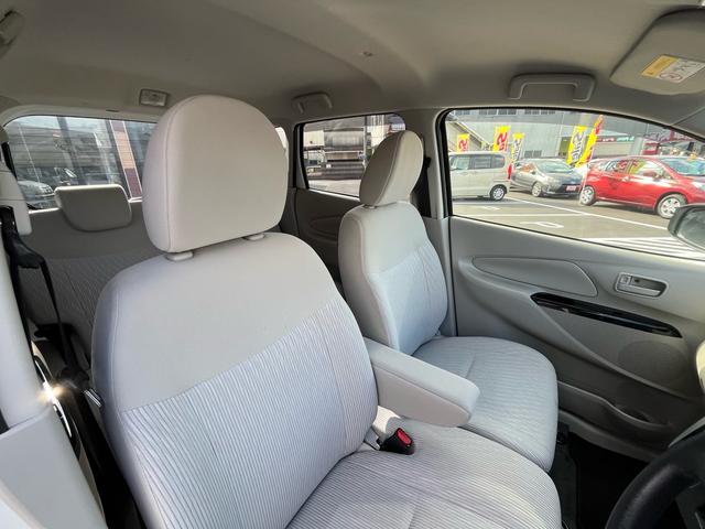 eKワゴン M 社外ナビ 地デジ キーレスエントリー タッチパネルオートエアコン 格納ミラー アイドリングストップ ETC ベンチシート 衝突安全ボディー Wエアバック ABS ヘッドライトレべライザー 禁煙車(20枚目)