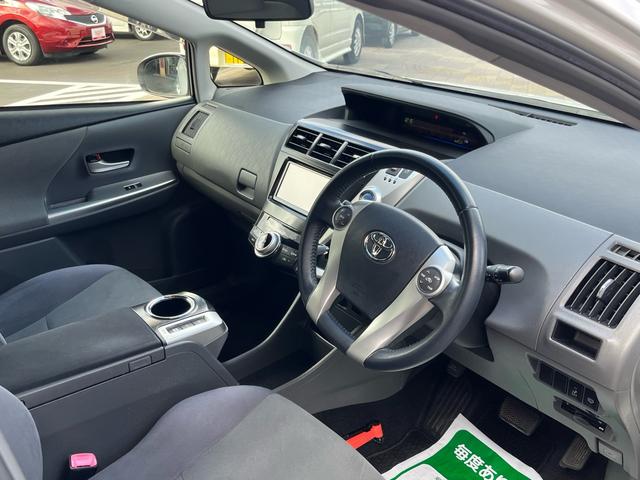 プリウスアルファ S 純正ナビ 地デジ バックモニター スマートキー プッシュスタート LEDライト フォグランプ オートエアコン ETC 格納ミラー 純正アルミ 衝突安全ボディー 盗難防止システム Wエアバック 禁煙車(6枚目)