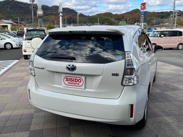 プリウスアルファ S 純正ナビ 地デジ バックモニター スマートキー プッシュスタート LEDライト フォグランプ オートエアコン ETC 格納ミラー 純正アルミ 衝突安全ボディー 盗難防止システム Wエアバック 禁煙車(7枚目)