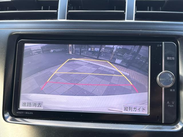 プリウスアルファ S 純正ナビ 地デジ バックモニター スマートキー プッシュスタート LEDライト フォグランプ オートエアコン ETC 格納ミラー 純正アルミ 衝突安全ボディー 盗難防止システム Wエアバック 禁煙車(12枚目)