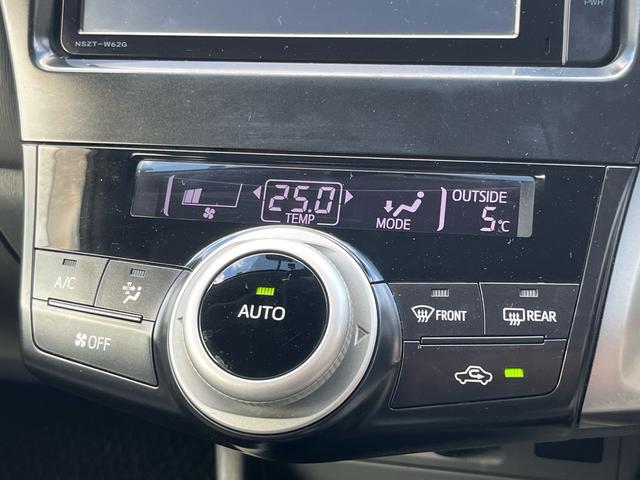 プリウスアルファ S 純正ナビ 地デジ バックモニター スマートキー プッシュスタート LEDライト フォグランプ オートエアコン ETC 格納ミラー 純正アルミ 衝突安全ボディー 盗難防止システム Wエアバック 禁煙車(13枚目)