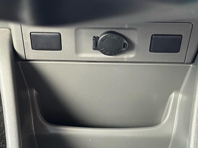 プリウスアルファ S 純正ナビ 地デジ バックモニター スマートキー プッシュスタート LEDライト フォグランプ オートエアコン ETC 格納ミラー 純正アルミ 衝突安全ボディー 盗難防止システム Wエアバック 禁煙車(16枚目)