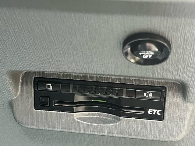 プリウスアルファ S 純正ナビ 地デジ バックモニター スマートキー プッシュスタート LEDライト フォグランプ オートエアコン ETC 格納ミラー 純正アルミ 衝突安全ボディー 盗難防止システム Wエアバック 禁煙車(23枚目)