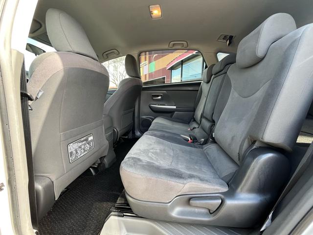 プリウスアルファ S 純正ナビ 地デジ バックモニター スマートキー プッシュスタート LEDライト フォグランプ オートエアコン ETC 格納ミラー 純正アルミ 衝突安全ボディー 盗難防止システム Wエアバック 禁煙車(39枚目)