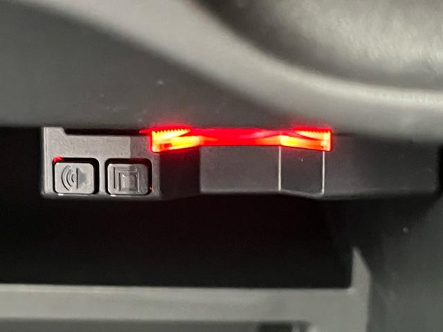 ノート Ｘ　軽減ブレーキ　ナビ　Ｂｌｕｅｔｏｏｈ　バックモニター　ドライブレコーダー　ＥＴＣ　スマートキー　プッシュスタート　クリアランスソナー　レーンキープアシスト　横滑り防止　格納ミラー　Ｗエアバック　禁煙車（18枚目）