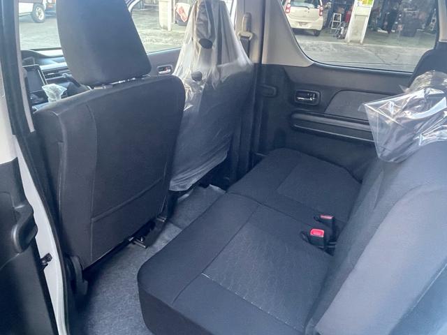 ワゴンＲカスタムＺ ハイブリッドＺＸ　ハイブリッドＺＸ・アップグレードパッケージ・未使用車・デュアルカメラブレーキ・スマートキー・１５インチアルミホイール・ＬＥＤヘッドライト（9枚目）