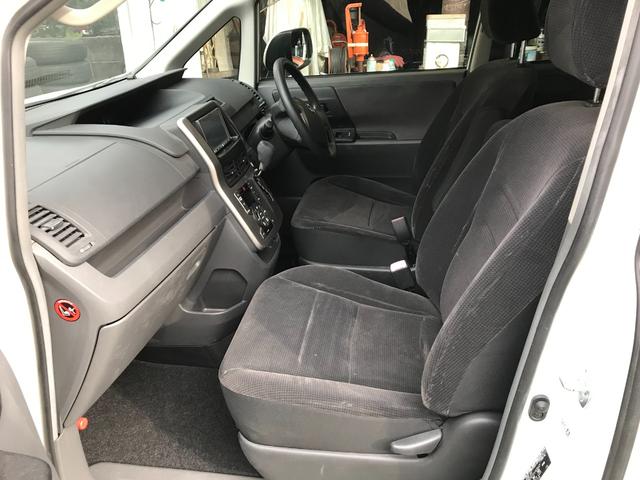 ヴォクシー Ｘ（18枚目）