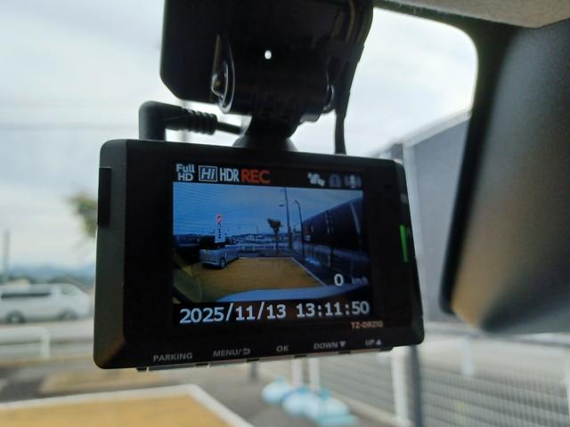 ルーミー カスタムＧ　ナビ・ＥＴＣ・ドラレコ・全周囲カメラ・両側電動スライドドア・オートライト・Ｂｌｕｅｔｏｏｔｈ接続・ステアリングリモコン・ＵＳＢソケット・禁煙車・ワンオーナー（7枚目）