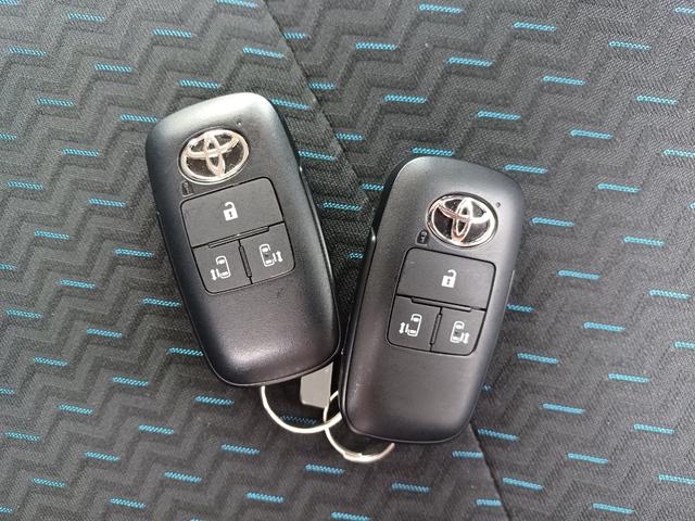 ルーミー カスタムＧ　ナビ・ＥＴＣ・ドラレコ・全周囲カメラ・両側電動スライドドア・オートライト・Ｂｌｕｅｔｏｏｔｈ接続・ステアリングリモコン・ＵＳＢソケット・禁煙車・ワンオーナー（16枚目）