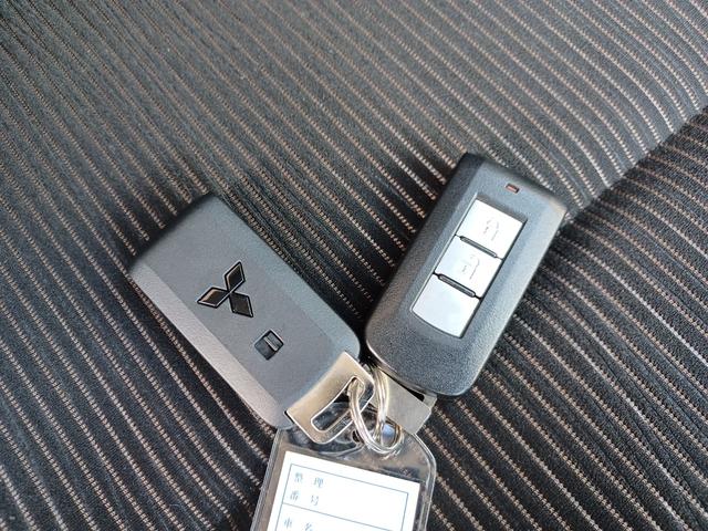 eKカスタム Tセーフティパッケージ ナビ・ETC・ドラレコ・全周囲カメラ・シートヒーター・オートライト・Bluetooth接続・ステアリングリモコン・ワンオーナー(27枚目)