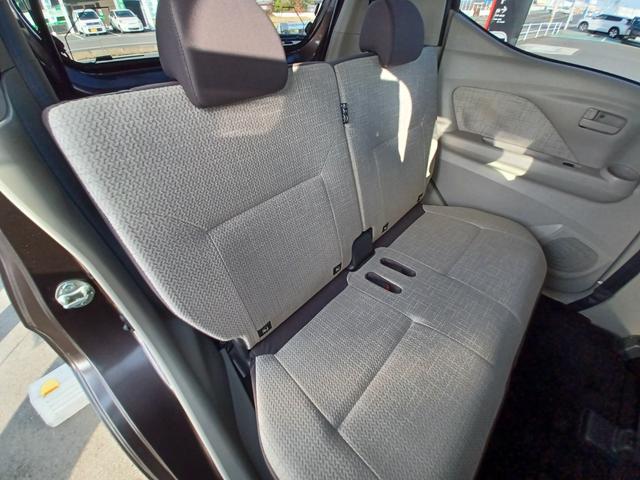 ｅＫワゴン Ｍ　ナビ・ドラレコ・シートヒーター・バックカメラ・オートライト・ステアリングリモコン（5枚目）