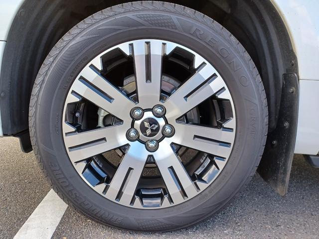 デリカＤ：５ Ｐ　ナビ・ＥＴＣ・前後ドラレコ・全周囲カメラ・シートヒーター・ステアリングヒーター・電動リアゲート・ワンオーナー（32枚目）