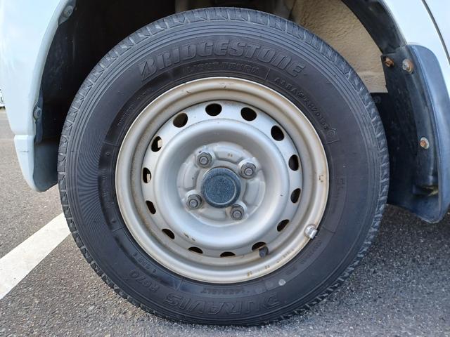 ミニキャブトラック VX-SE エアコン・パワステ・4WD・FM/AM(24枚目)