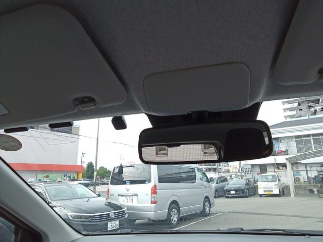 TOYOTA PIXIS EPOCH G SA III