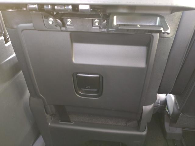 タント カスタムＸ（32枚目）