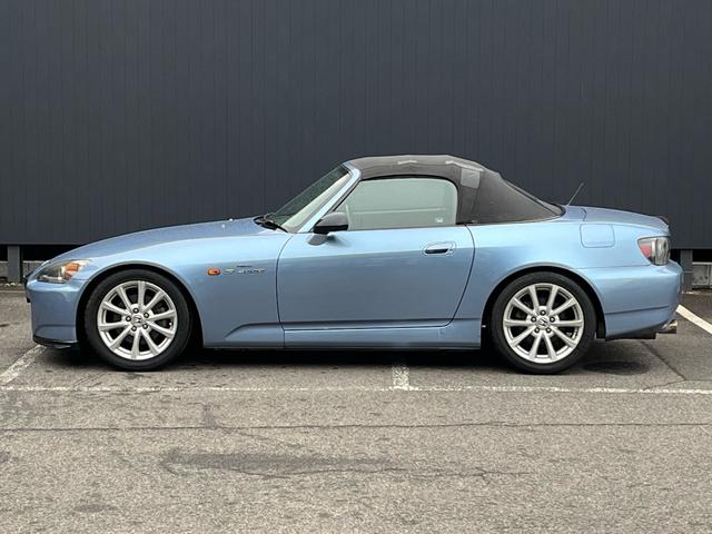 Ｓ２０００ ベースグレード　６ＭＴ　純正オプション赤革シート＆赤内装　ＥＴＣ　キーレス（5枚目）