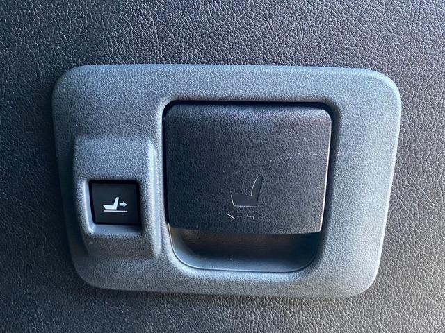 タント カスタムＲＳ　社外フルセグナビ　ＤＶＤ　ＣＤ　Ｂｌｕｅｔｏｏｔｈ　バックカメラ　ドラレコ　ＥＴＣ　両側電動スライドドア　クリアランスソナー　オートライト　フロントフォグライト　クロースコントロール（31枚目）