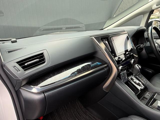 ご来店前にご希望のお車とお時間のご連絡を頂けますと、スムーズな対応をさせて頂くことが可能です。【グーを見た♪】とお伝えください。