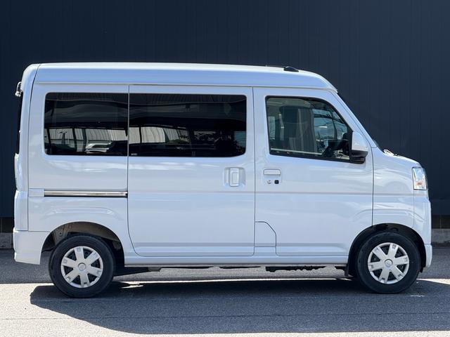 ハイゼットカーゴ クルーズ 衝突軽減システム コーナーセンサー スマートキー オートライト 電動格納ミラー アイドリングストップ(4枚目)