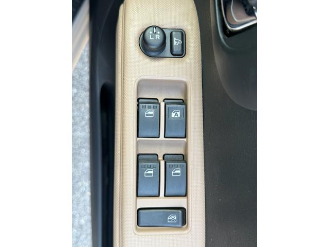 ミラココア ココアプラスＸ　ナビ　フルセグ　バックカメラ　ＬＥＤヘッドライト　Ｂｌｕｅｔｏｏｔｈ（32枚目）