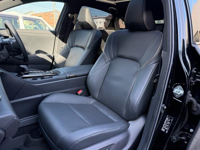 クラウンスポーツ Z 純正ナビ フルセグ 全方位カメラ HDMI パノラマルーフ デジタルインナーミラー BSM HUD ETC2.0 シートヒーター ベンチレーション ステアリングヒーター パワーシート パワーバックドア(13枚目)