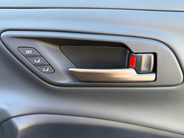 クラウンスポーツ Z 純正ナビ フルセグ 全方位カメラ HDMI パノラマルーフ デジタルインナーミラー BSM HUD ETC2.0 シートヒーター ベンチレーション ステアリングヒーター パワーシート パワーバックドア(33枚目)