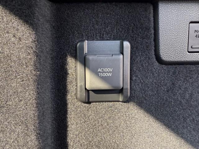 クラウンスポーツ Z 純正ナビ フルセグ 全方位カメラ HDMI パノラマルーフ デジタルインナーミラー BSM HUD ETC2.0 シートヒーター ベンチレーション ステアリングヒーター パワーシート パワーバックドア(34枚目)