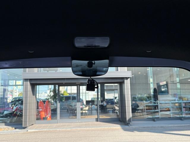 Ｎ－ＢＯＸカスタム Ｌ　ナビ　フルセグ　バックカメラ　ＣＤ　ＤＶＤ　前後ドラレコ　ＥＴＣ　シートバックテーブル（28枚目）