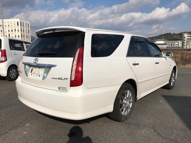 トヨタ マークiiブリット １１０系 ２ ５ｉｒ ｓ ｆｏｕｒ ４ｗｄ ｅｔｃ ナビ ｃｄ ｈｉｄヘッドライト キーレス オートエアコン ａｗ１５インチ 中古車検索 くるまのニュース