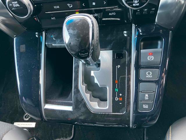 アルファード 2.5S タイプゴールド 7人乗り モデリスタエアロ 衝突被害軽減システム レーンアシスト 両側電動スライドドア ETC2.0 ナビ バックカメラ フルセグTV Bluetooth コーナーセンサー LEDヘッドライト AW(14枚目)