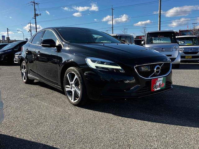 V40 T3 モメンタム 衝突被害軽減システム レーンアシスト パワーシート 前後ドライブレコーダー ETC HDDナビ バックカメラ Bluetooth CD LEDヘッドライト スマートキー オートエアコン AW17インチ(3枚目)