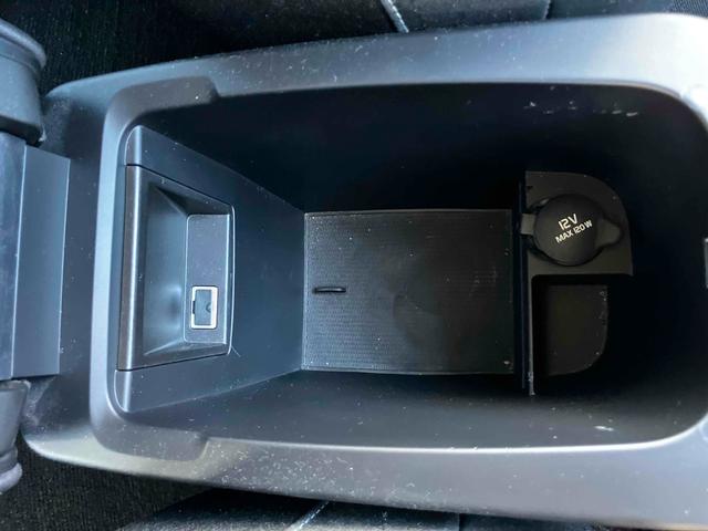 V40 T3 モメンタム 衝突被害軽減システム レーンアシスト パワーシート 前後ドライブレコーダー ETC HDDナビ バックカメラ Bluetooth CD LEDヘッドライト スマートキー オートエアコン AW17インチ(12枚目)