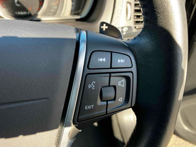 V40 T3 モメンタム 衝突被害軽減システム レーンアシスト パワーシート 前後ドライブレコーダー ETC HDDナビ バックカメラ Bluetooth CD LEDヘッドライト スマートキー オートエアコン AW17インチ(17枚目)