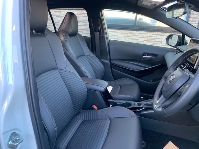 外装、内装などに目立つ傷や汚れなどなくオススメな一台です！