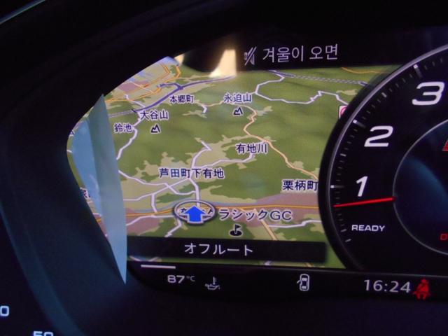 SQ5 ベースグレード 21インチアルミ パノラマガラスルーフ レッドキャリパー 禁煙車(9枚目)