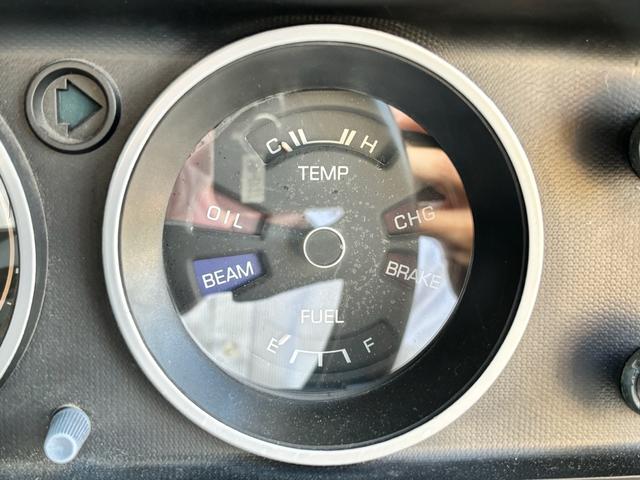 サニートラック ロングDX マニュアル4速 三角窓 クーラー フェンダーミラー(29枚目)