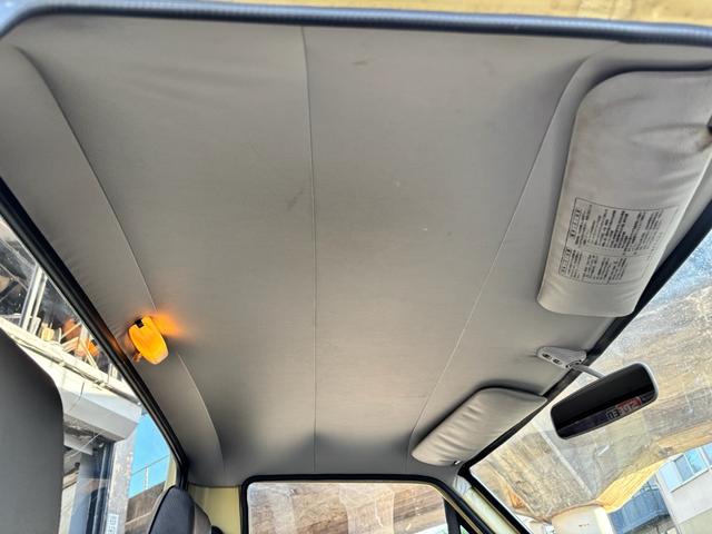 サニートラック ロングDX マニュアル4速 三角窓 クーラー フェンダーミラー(36枚目)