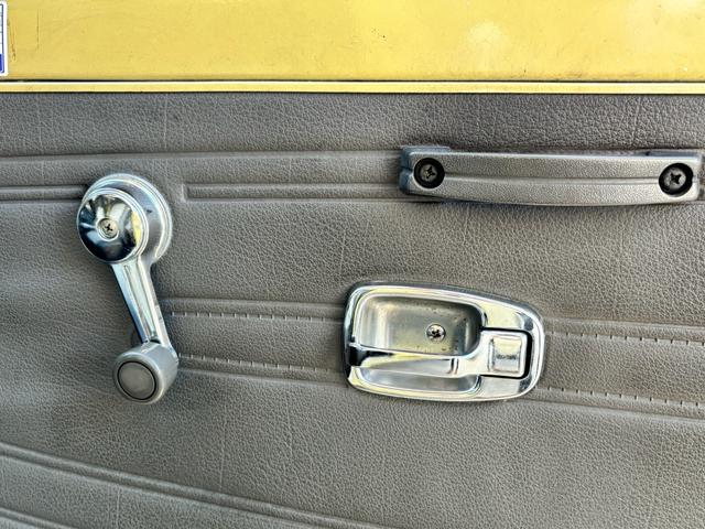 サニートラック ロングDX マニュアル4速 三角窓 クーラー フェンダーミラー(53枚目)