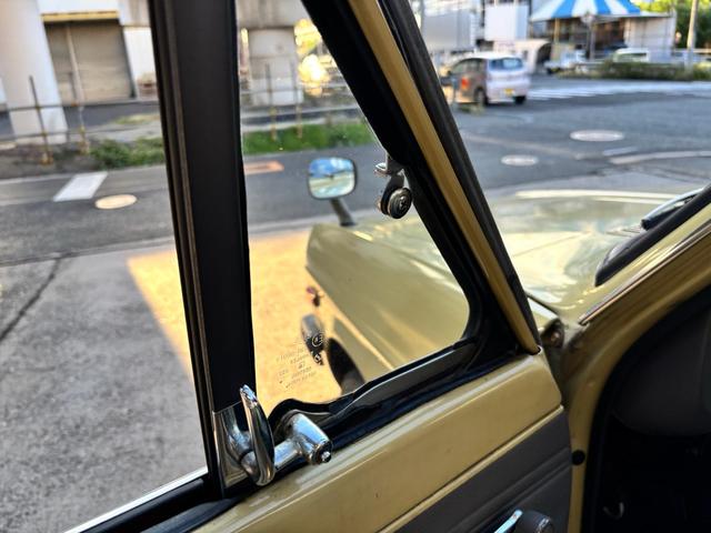 サニートラック ロングDX マニュアル4速 三角窓 クーラー フェンダーミラー(56枚目)