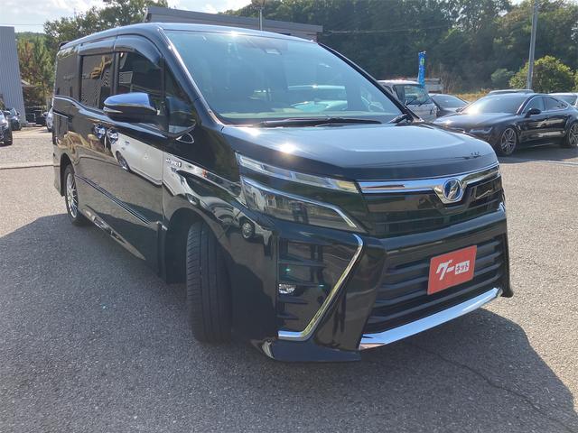 ヴォクシー 特別仕様車「ZS煌(きらめき)」 純正ナビ・TV バックカメラ 両側パワースライドドア LEDヘッドライト・オートライト ビルトインETC フロントシートヒーター セーフティセンス オートクルーズコントロール(2枚目)