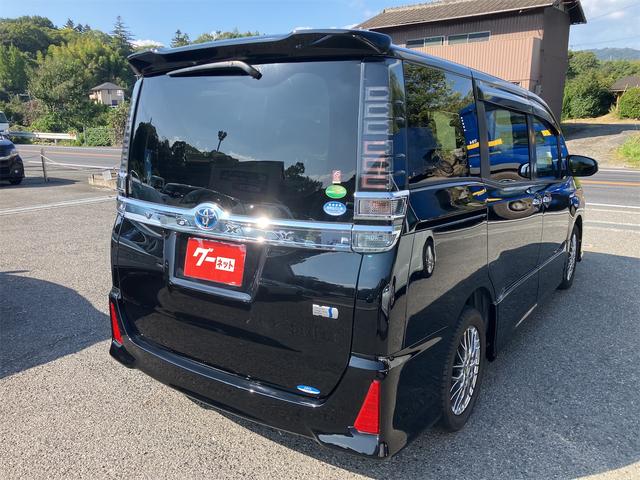 ヴォクシー 特別仕様車「ZS煌(きらめき)」 純正ナビ・TV バックカメラ 両側パワースライドドア LEDヘッドライト・オートライト ビルトインETC フロントシートヒーター セーフティセンス オートクルーズコントロール(12枚目)